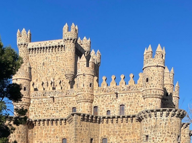 Castillo de Guadalerzas, Spain